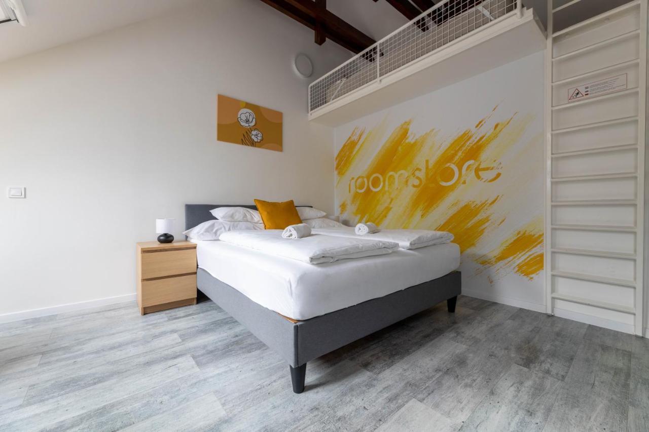 Roomstore Studio Apartments Eger Buitenkant foto
