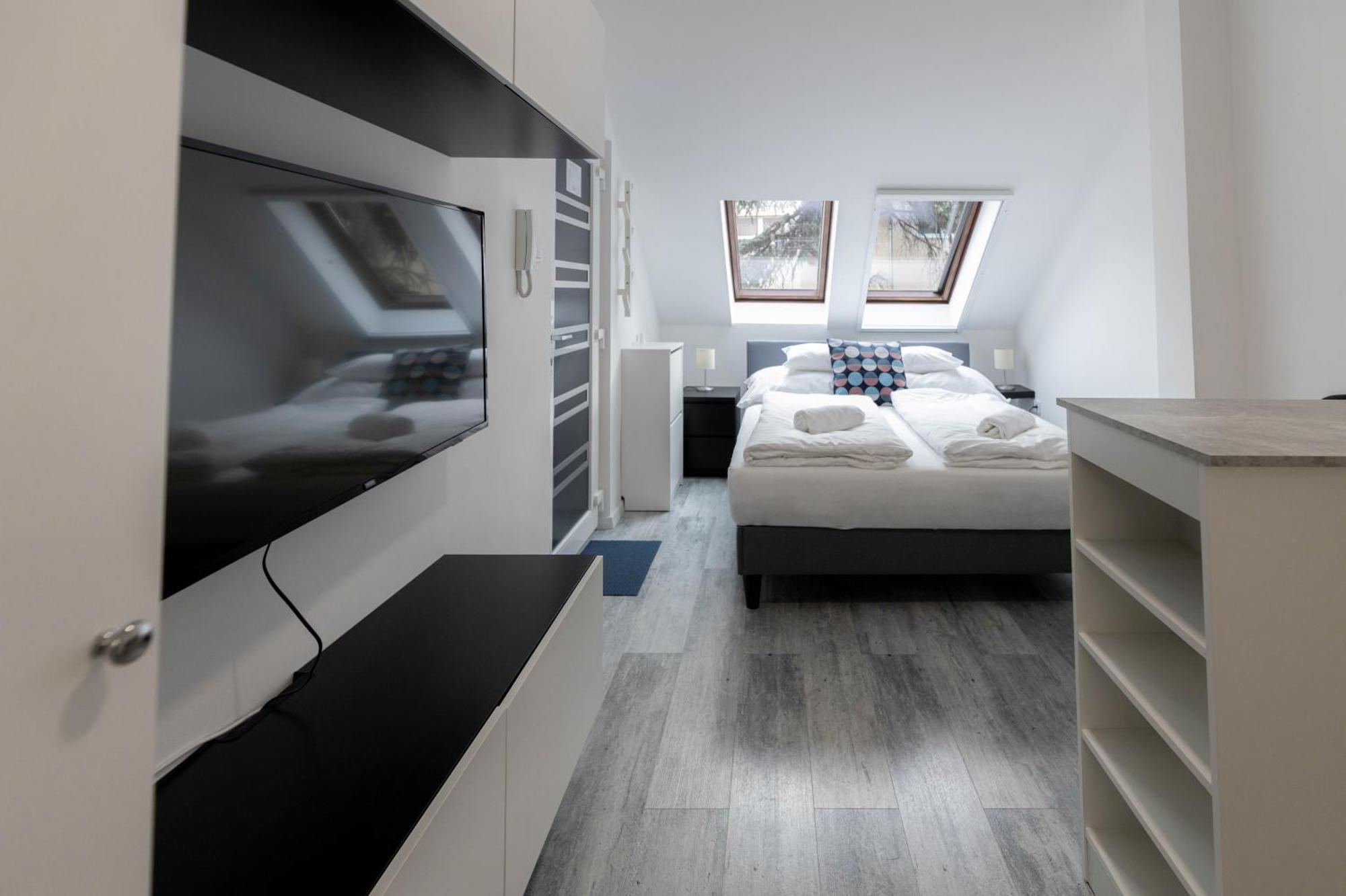 Roomstore Studio Apartments Eger Buitenkant foto
