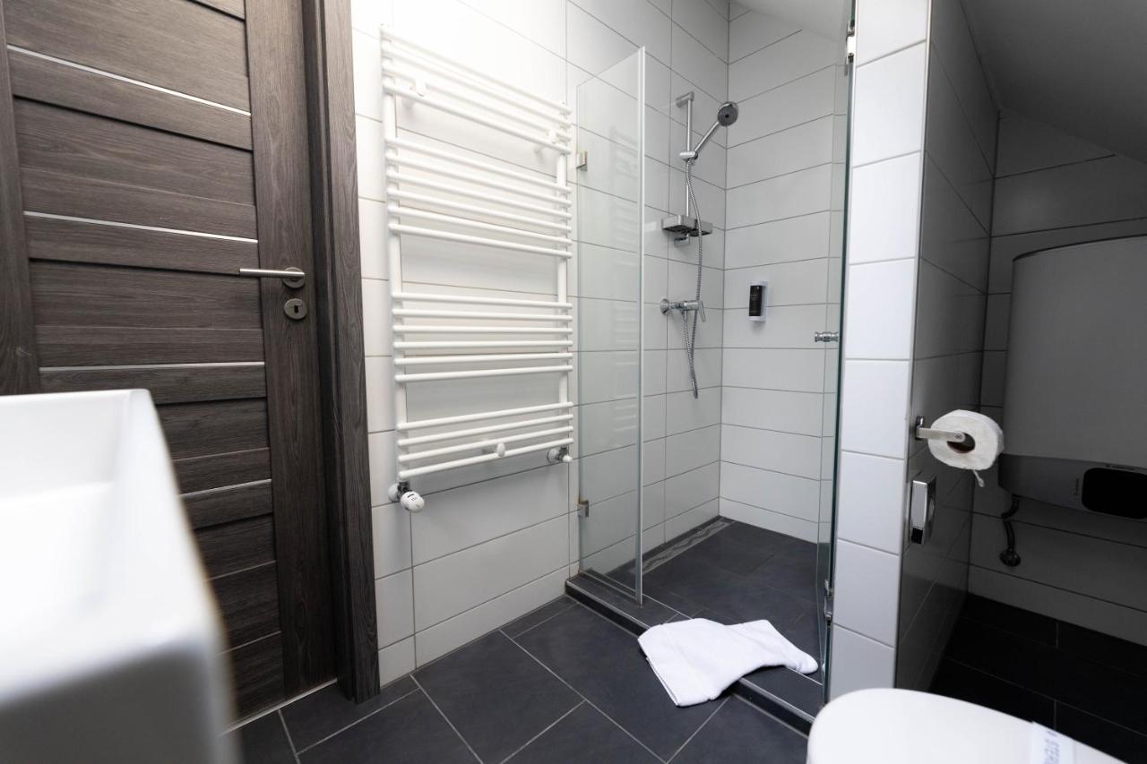 Roomstore Studio Apartments Eger Buitenkant foto